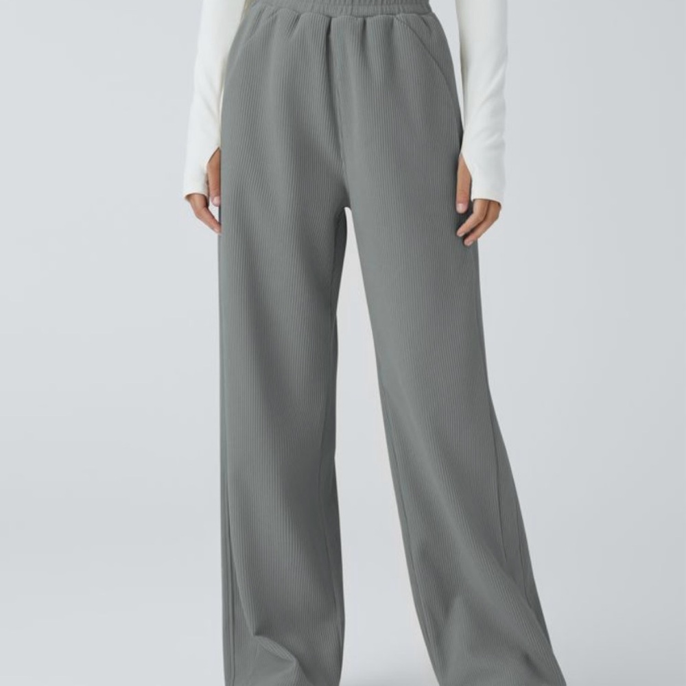 Halara high waisted pocket straight leg mop corduroy L
